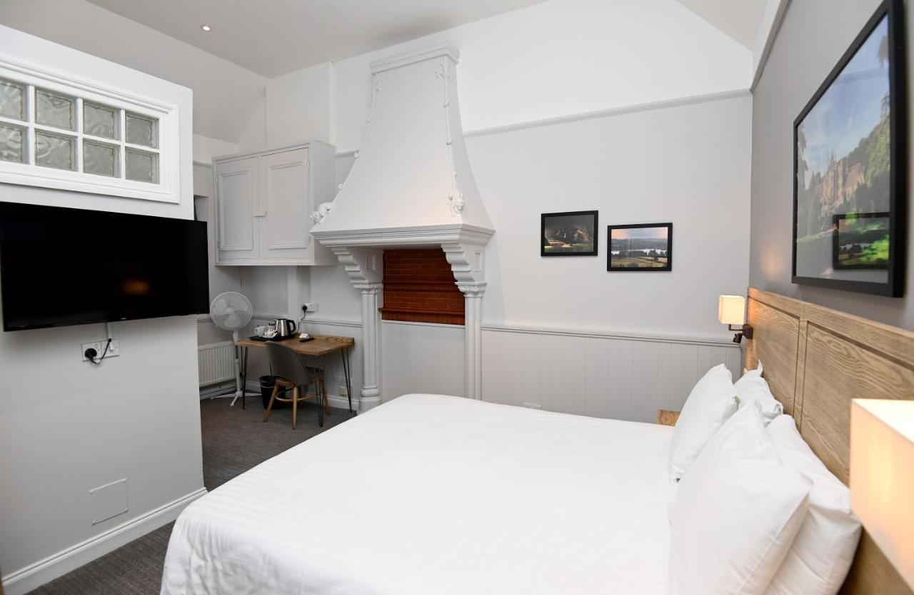 Fox & Goose, Barrow Gurney By Marston'S Inns Felton  ภายนอก รูปภาพ